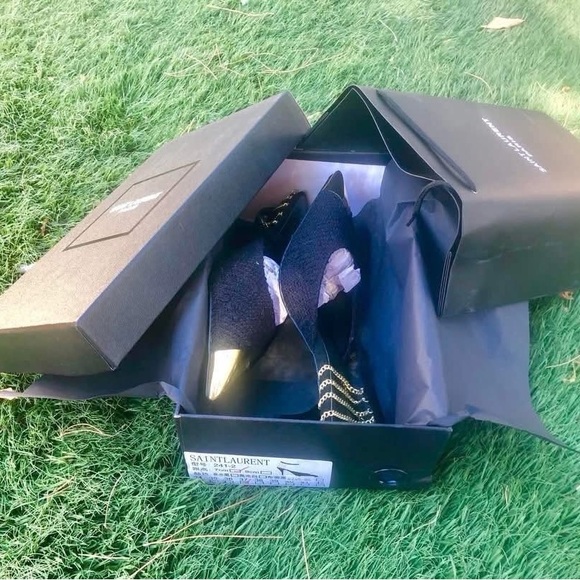 Saint Laurent Black and Gold Heels - Picture 1 of 3